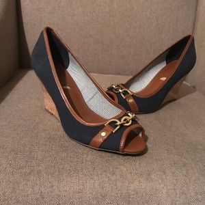 Tommy Hilfiger Wedges (Size 10)
